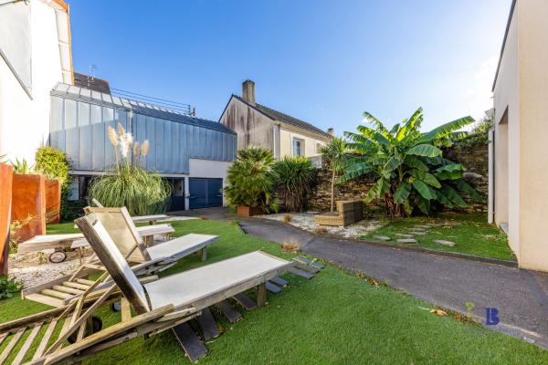 Acheter maison 6 pièce(s) 212 m² - Photo