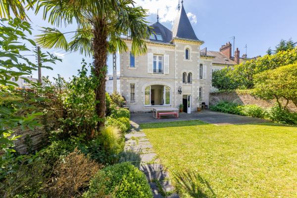 Acheter maison 8 pièce(s) 245 m² - Photo