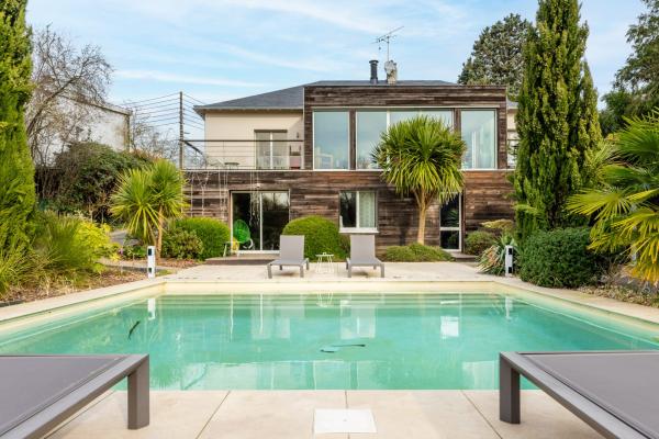 Acheter maison 10 pièce(s) 400 m² - Photo