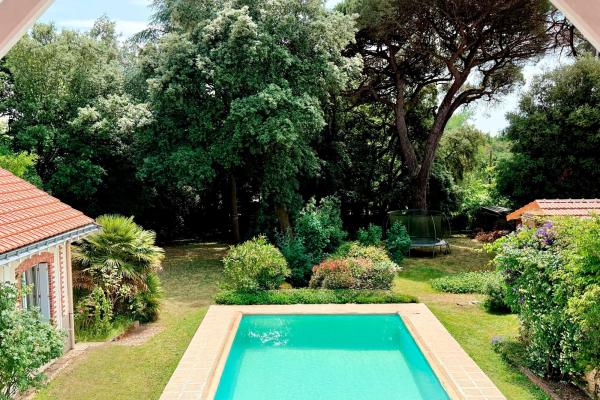 Acheter maison 8 pièce(s) 252 m² - Photo