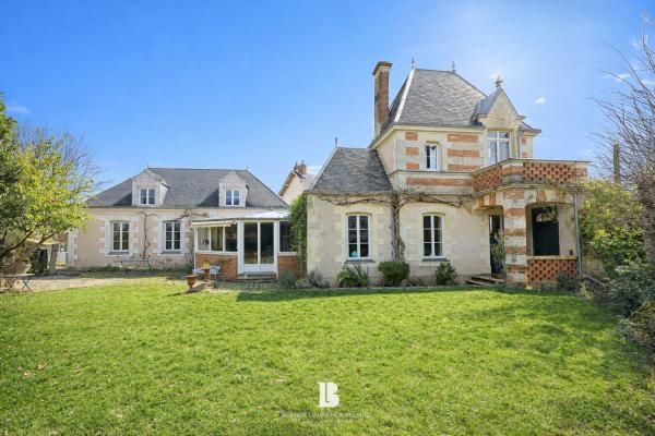 Acheter maison 9 pièce(s) 218 m² - Photo