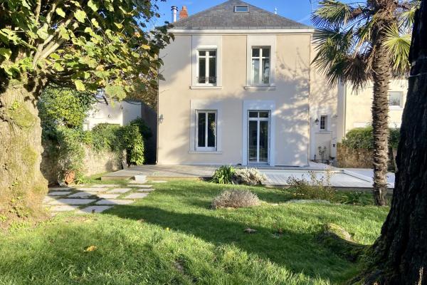 Acheter maison 8 pièce(s) 184 m² - Photo