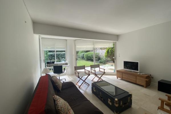 Louer appartement 2 pièce(s) 77 m² - Photo