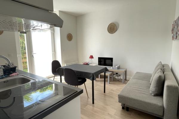 Louer appartement 3 pièce(s) 46 m² - Photo