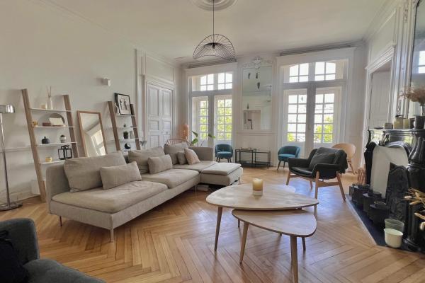 Louer appartement 4 pièce(s) 112 m² - Photo