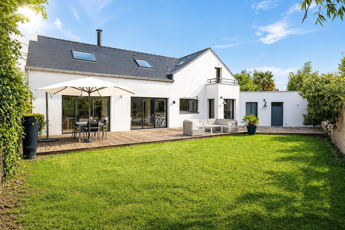 Maison 6 pièces 162 m² · à Nantes · 162 m² · 898 000 €